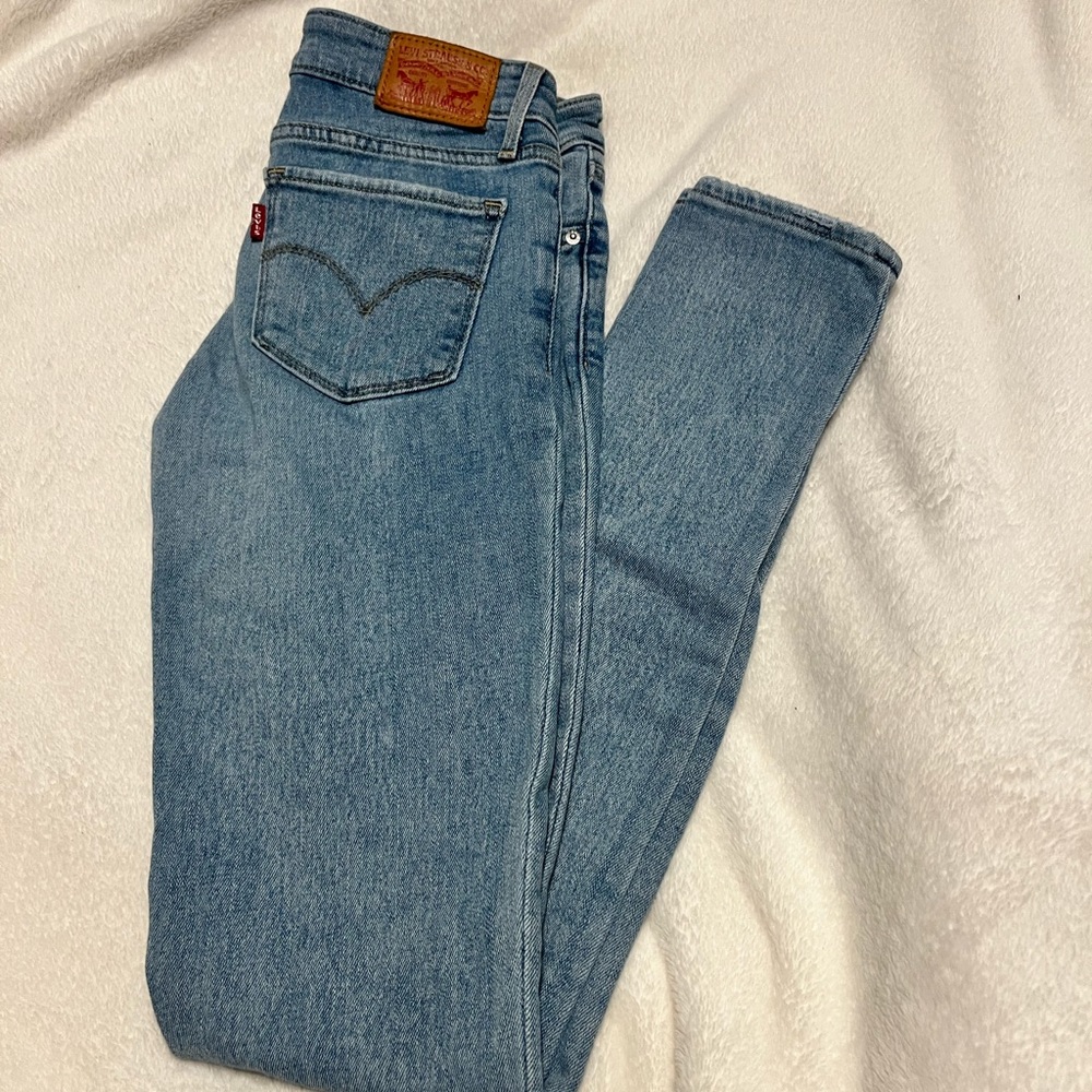 Levi’s 711 Skinny Jeans Size 25